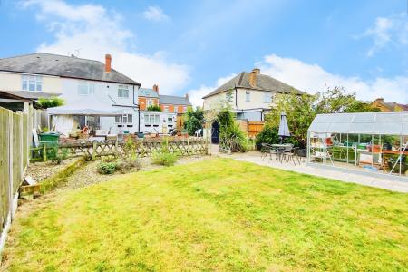 3 bedroom Semi-detached house for sale in Fosse Way, Syston, LE7