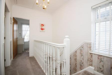 3 bedroom Detached house for sale in Fosse Way, Syston, LE7