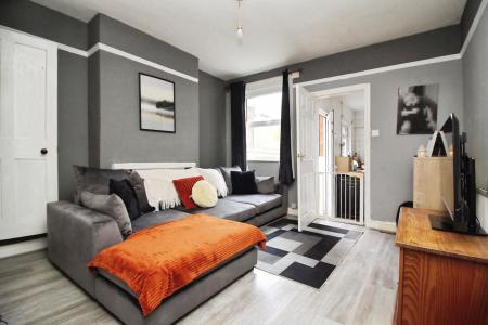 2 bedroom Terraced House for sale in Foundry Lane, Syston, LE7