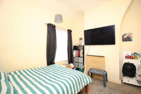 2 bedroom Terraced House for sale in Foundry Lane, Syston, LE7