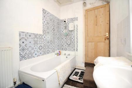 2 bedroom Terraced House for sale in Foundry Lane, Syston, LE7