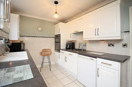 3 bedroom Detached house for sale in Glenfield Frith Drive, Glenfield, LE3