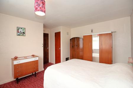 2 bedroom Flat for sale in Gloucester Avenue, Syston, LE7