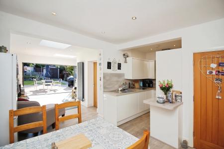 3 bedroom Semi-detached house for sale in Goodes Lane, Syston, LE7