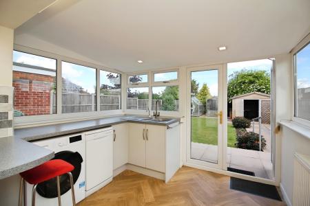 3 bedroom Semi-detached bungalow for sale in Goodes Lane, Syston, LE7