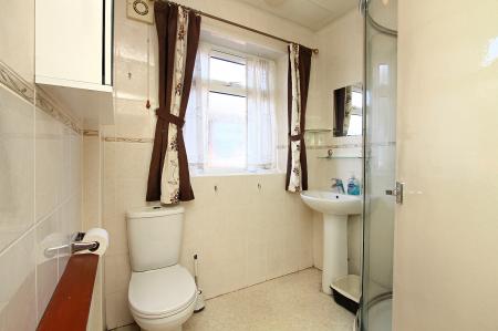 3 bedroom Semi-detached bungalow for sale in Goodes Lane, Syston, LE7