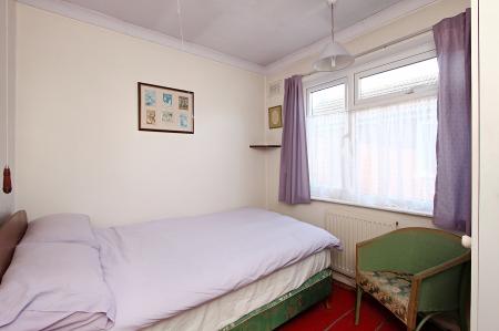 3 bedroom Semi-detached bungalow for sale in Goodes Lane, Syston, LE7