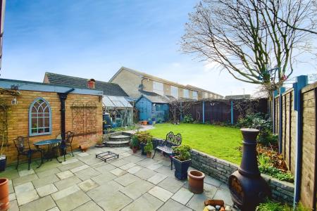 3 bedroom Detached house for sale in Goodes Lane, Syston, LE7