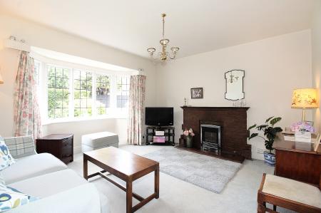 3 bedroom Semi-detached house for sale in Goscote Hall Road, Birstall, LE4