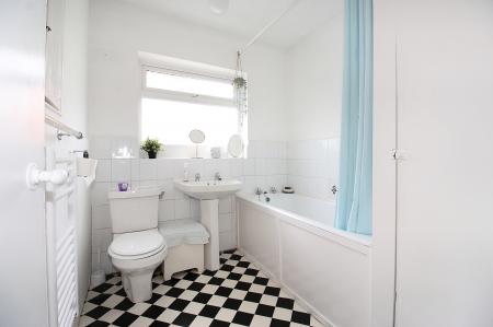 3 bedroom Semi-detached house for sale in Goscote Hall Road, Birstall, LE4