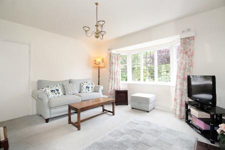 3 bedroom Semi-detached house for sale in Goscote Hall Road, Birstall, LE4