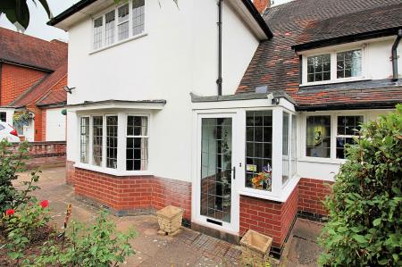 3 bedroom Semi-detached house for sale in Goscote Hall Road, Birstall, LE4