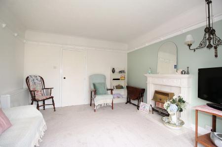 3 bedroom Semi-detached house for sale in Goscote Hall Road, Birstall, LE4