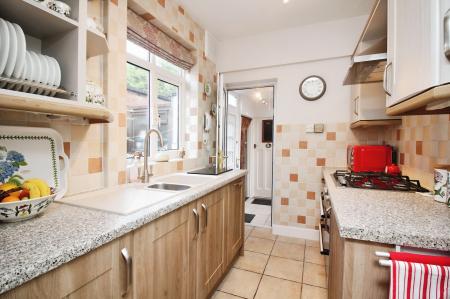 3 bedroom Semi-detached house for sale in Goscote Hall Road, Birstall, LE4