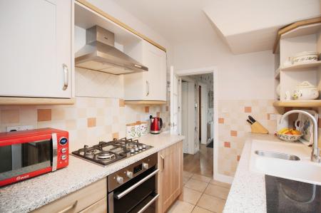 3 bedroom Semi-detached house for sale in Goscote Hall Road, Birstall, LE4