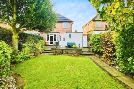 3 bedroom Semi-detached house for sale in Goscote Hall Road, Birstall, LE4