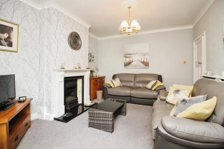3 bedroom Semi-detached house for sale in Goscote Hall Road, Birstall, LE4