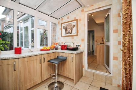 3 bedroom Semi-detached house for sale in Goscote Hall Road, Birstall, LE4