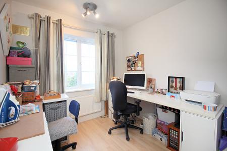 3 bedroom Semi-detached house for sale in Goscote Hall Road, Birstall, LE4