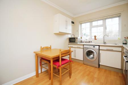 2 bedroom Detached bungalow for sale in Griffin Close, Thurmaston, LE4