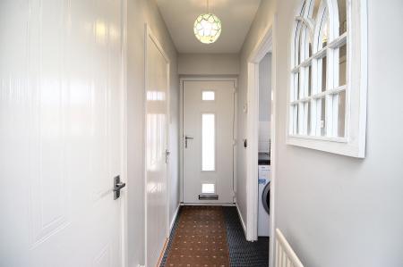 2 bedroom Semi-detached house for sale in Grimston Close, Leicester, LE4