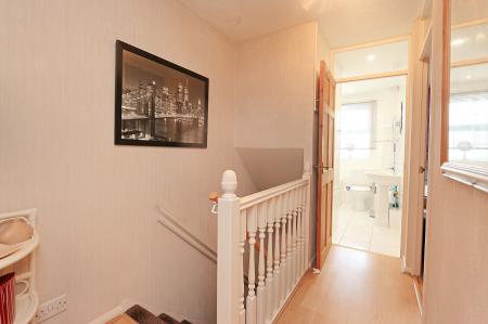 2 bedroom Terraced House for sale in Haddon Close, Syston, LE7