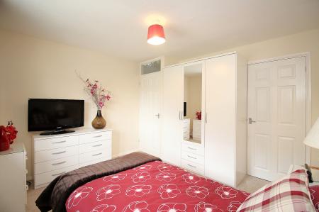 2 bedroom Semi-detached bungalow for sale in Halford Street, Syston, LE7