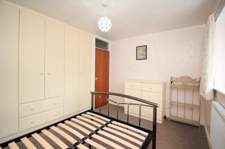 2 bedroom Semi-detached bungalow for sale in Halford Street, Syston, LE7