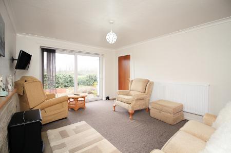 2 bedroom Semi-detached bungalow for sale in Halford Street, Syston, LE7