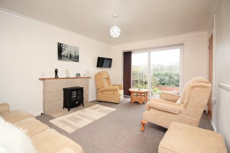 2 bedroom Semi-detached bungalow for sale in Halford Street, Syston, LE7