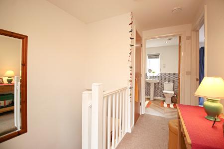 2 bedroom Semi-detached house for sale in Harston Lane, Leicester, LE4