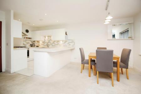 2 bedroom Apartment for sale in Havelock Gardens, Thurmaston, LE4