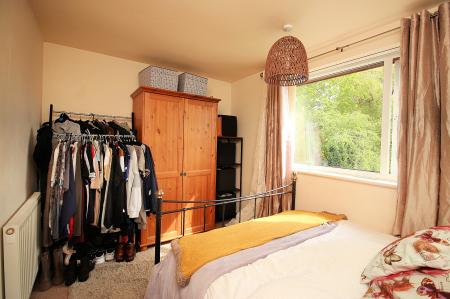 2 bedroom Terraced House for sale in Heath Avenue, Syston, LE7