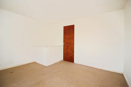 2 bedroom End of terrace house for sale in Heath Avenue, Syston, LE7