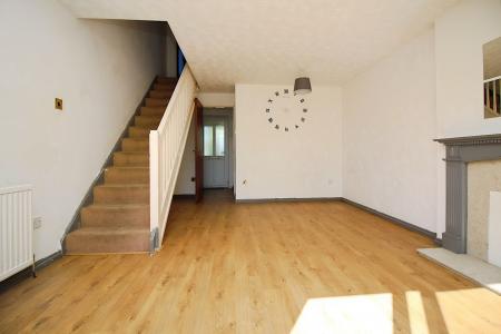 2 bedroom End of terrace house for sale in Heath Avenue, Syston, LE7