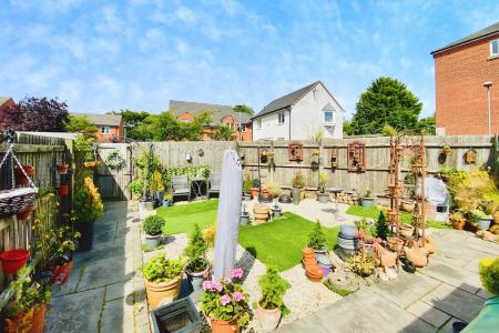 2 bedroom Cottage for sale in High Street, Syston, LE7