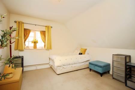 2 bedroom Cottage for sale in High Street, Syston, LE7