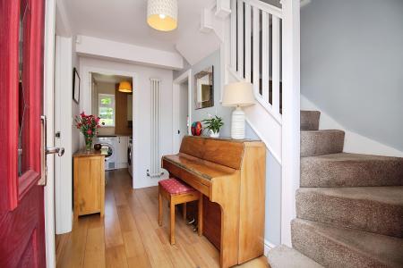 5 bedroom Detached bungalow for sale in Highway Road, Thurmaston, LE4