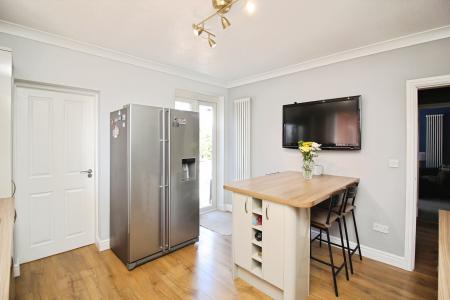 5 bedroom Detached bungalow for sale in Highway Road, Thurmaston, LE4