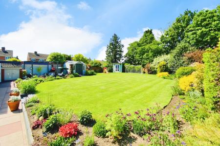 5 bedroom Detached bungalow for sale in Highway Road, Thurmaston, LE4