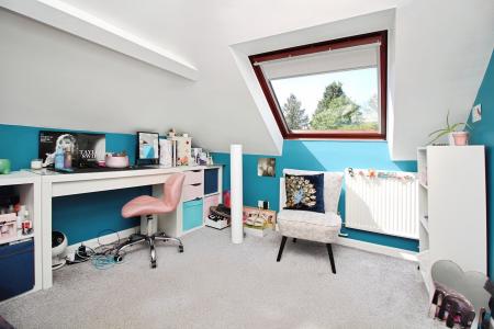 5 bedroom Detached bungalow for sale in Highway Road, Thurmaston, LE4