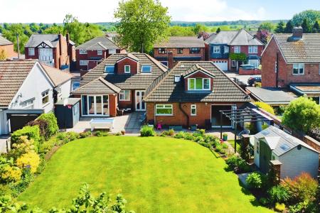 5 bedroom Detached bungalow for sale in Highway Road, Thurmaston, LE4