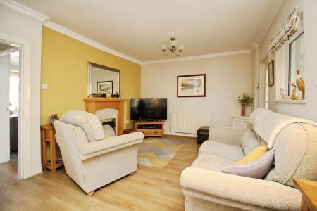 2 bedroom Detached bungalow for sale in Highway Road, Thurmaston, LE4