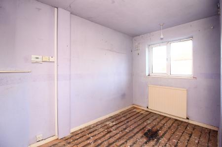 3 bedroom Semi-detached house for sale in Corner Plot - Hillcroft Close, Thurmaston, LE4