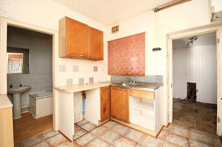 3 bedroom Semi-detached house for sale in Corner Plot - Hillcroft Close, Thurmaston, LE4