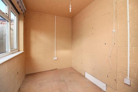 4 bedroom Semi-detached house for sale in Extended to Rear - Hillcroft Close, Thurmaston, LE4