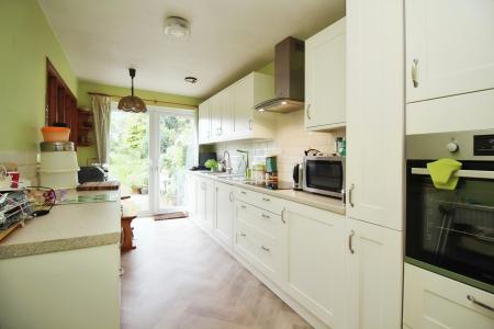 4 bedroom Semi-detached house for sale in Humberstone Lane, Thurmaston, LE4