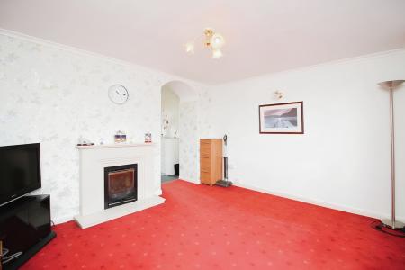 3 bedroom Semi-detached house for sale in Humberstone Lane, Thurmaston, LE4