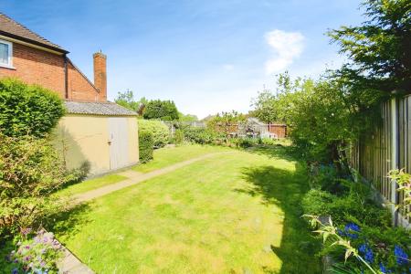 3 bedroom Semi-detached house for sale in Humberstone Lane, Thurmaston, LE4