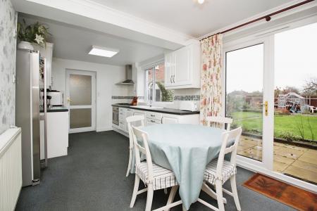 3 bedroom Semi-detached house for sale in Humberstone Lane, Thurmaston, LE4